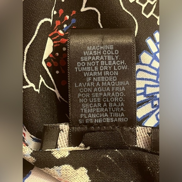 BCBG Max Azria Floral Wrap Blouse - Picture 6 of 6